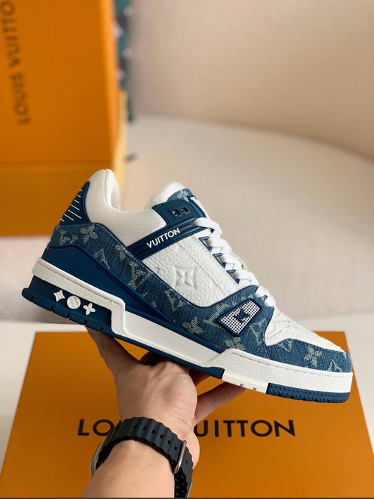 LOUIS VUITTON TRAINER SNEAKERS