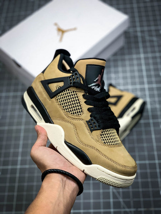 AIR JORDAN 4