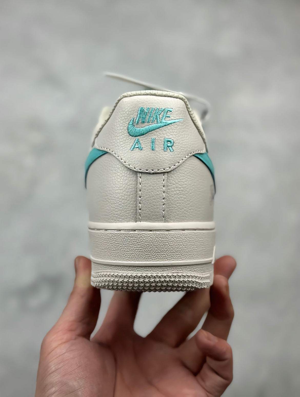 AIR FORCE 1 X TIFFANY