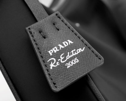 PRADA RE-EDITION 2005 IN RE-NYLON BLACK