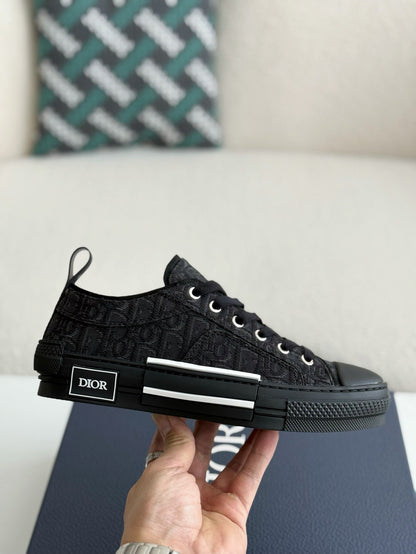 DIOR B23 SNEAKER